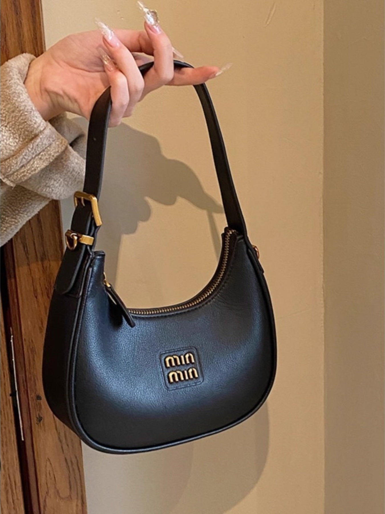 fe2aac3ca7fb414ebb4d1abe4aa23b0f-Max